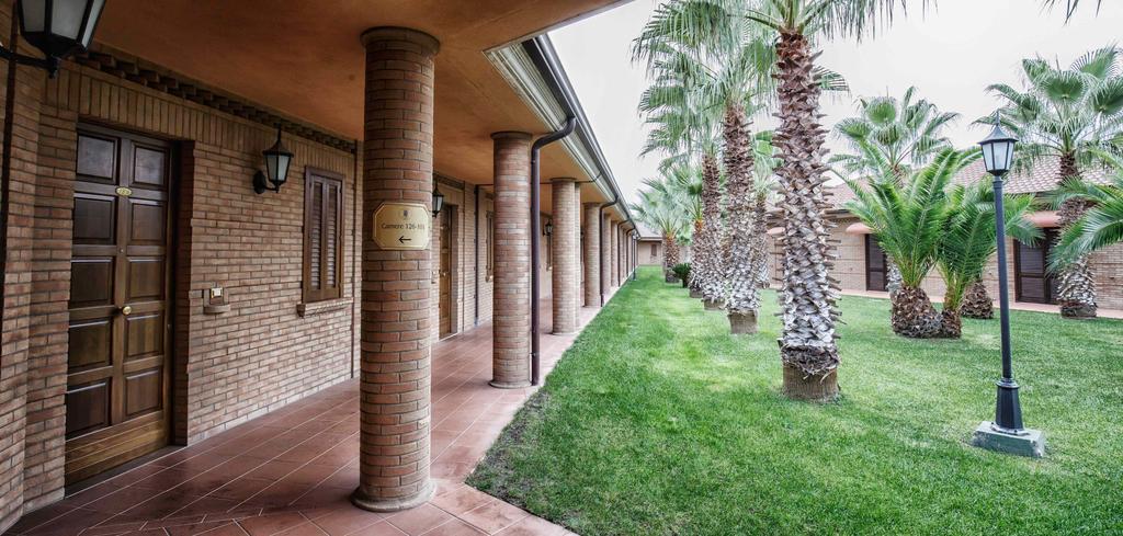 Grand Hotel Vigna Nocelli Lucera Εξωτερικό φωτογραφία